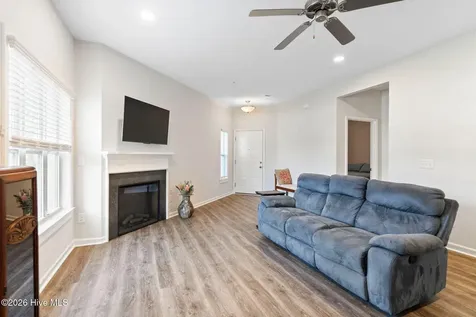 207 Fullford Lane Wilmington NC 28412