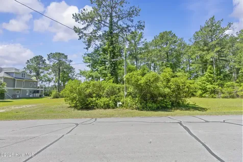 5202 Bucco Reef Road New Bern NC 28560