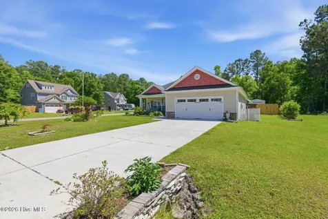 801 Little Cardinal Court Jacksonville NC 28540