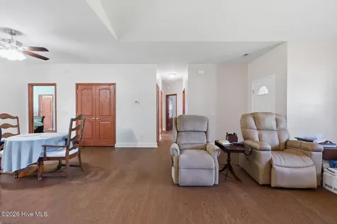 801 Little Cardinal Court Jacksonville NC 28540