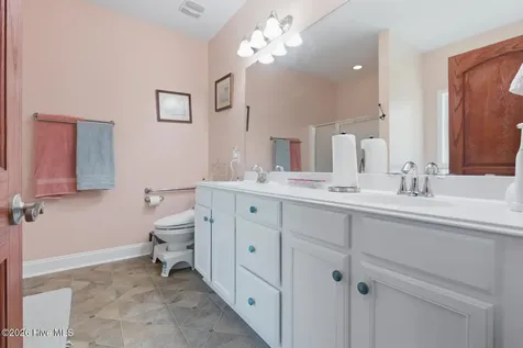 801 Little Cardinal Court Jacksonville NC 28540