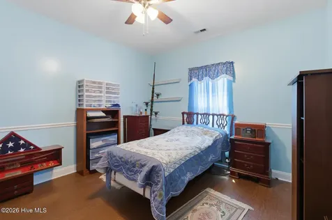 801 Little Cardinal Court Jacksonville NC 28540