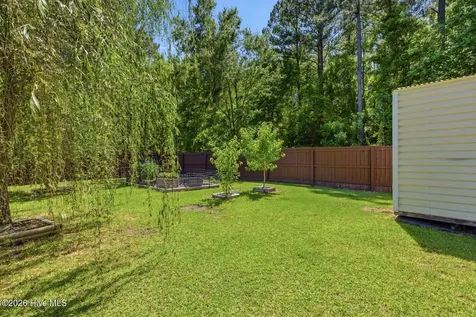 801 Little Cardinal Court Jacksonville NC 28540