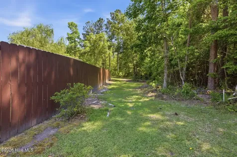 801 Little Cardinal Court Jacksonville NC 28540