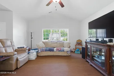 801 Little Cardinal Court Jacksonville NC 28540