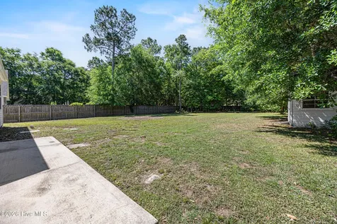 109 Mardella Way Holly Ridge NC 28445