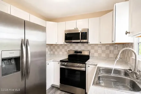 2803 Shade Tree Drive Fayetteville NC 28306
