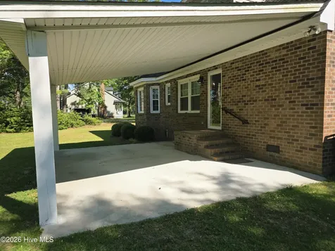 2558 Old Lumberton Road Whiteville NC 28472