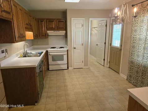 2558 Old Lumberton Road Whiteville NC 28472