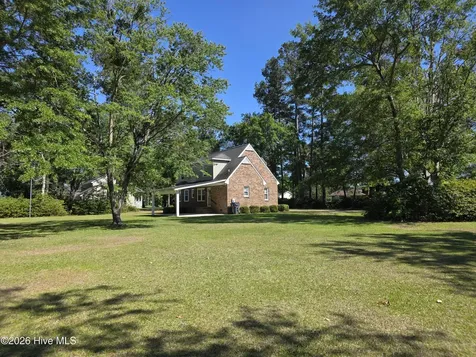 2558 Old Lumberton Road Whiteville NC 28472