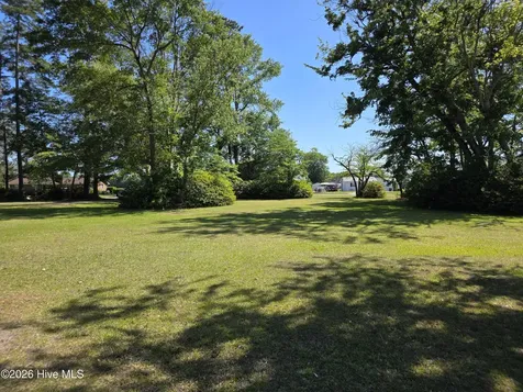 2558 Old Lumberton Road Whiteville NC 28472