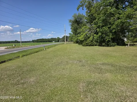 2558 Old Lumberton Road Whiteville NC 28472