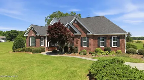 598 Hardy Road Snow Hill NC 28580