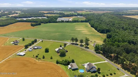 598 Hardy Road Snow Hill NC 28580