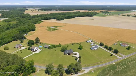 598 Hardy Road Snow Hill NC 28580