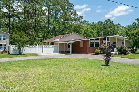 113 Willetts Drive Boiling Spring Lakes NC 28461