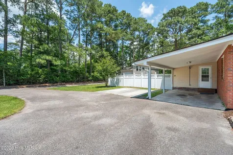 113 Willetts Drive Boiling Spring Lakes NC 28461