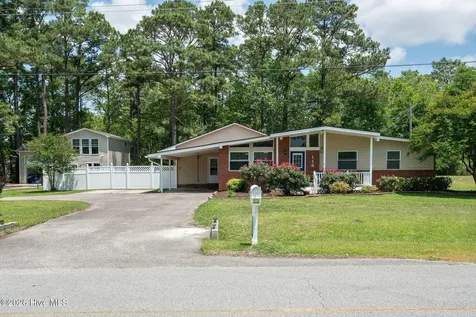 113 Willetts Drive Boiling Spring Lakes NC 28461