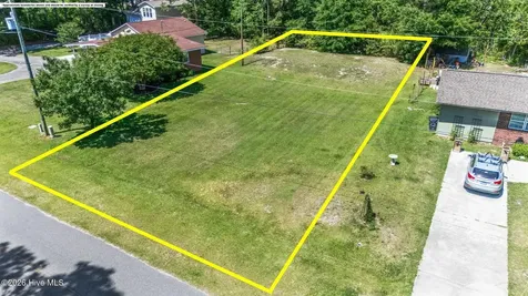 113 Willetts Drive Boiling Spring Lakes NC 28461