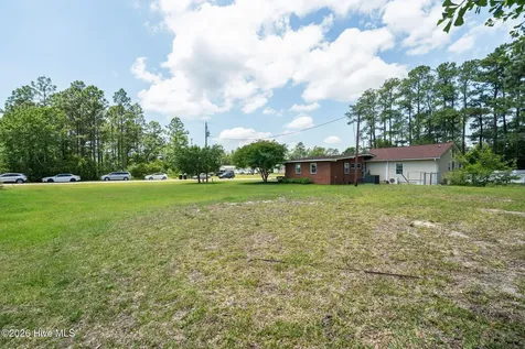 113 Willetts Drive Boiling Spring Lakes NC 28461