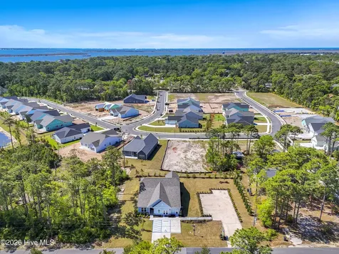 2063 Rosin Drive Southport NC 28461