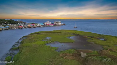 2063 Rosin Drive Southport NC 28461