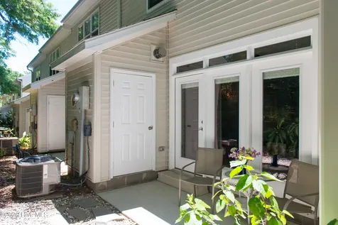 5813 Wrightsville Avenue Wilmington NC 28403