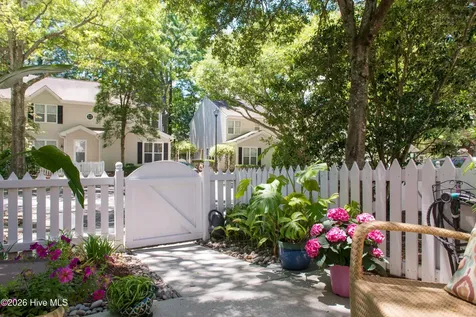5813 Wrightsville Avenue Wilmington NC 28403