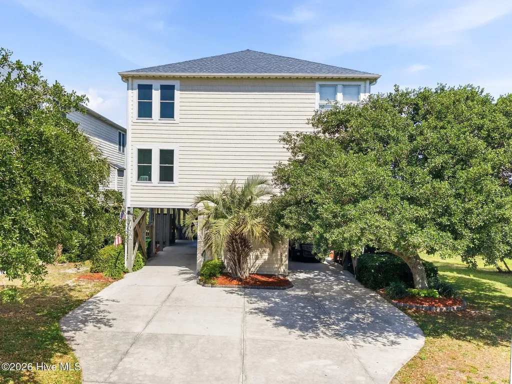 105 A Bay Drive Surf City NC 28445