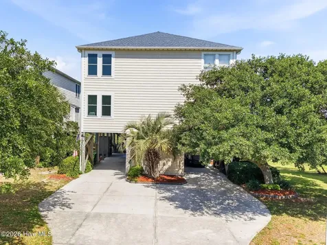 105 A Bay Drive Surf City NC 28445