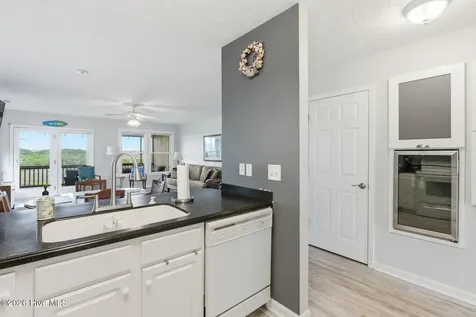 105 A Bay Drive Surf City NC 28445