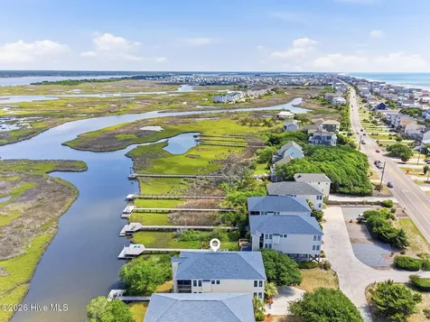 105 A Bay Drive Surf City NC 28445