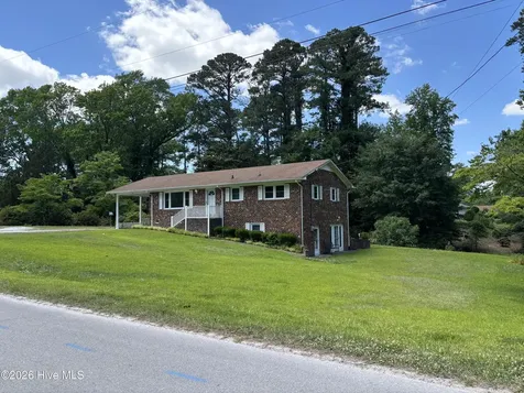 312 Neuse Cliffs Road New Bern NC 28560