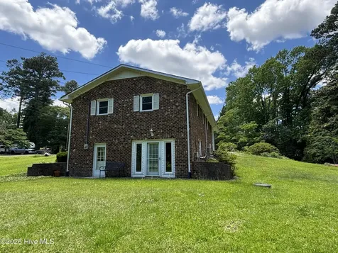 312 Neuse Cliffs Road New Bern NC 28560