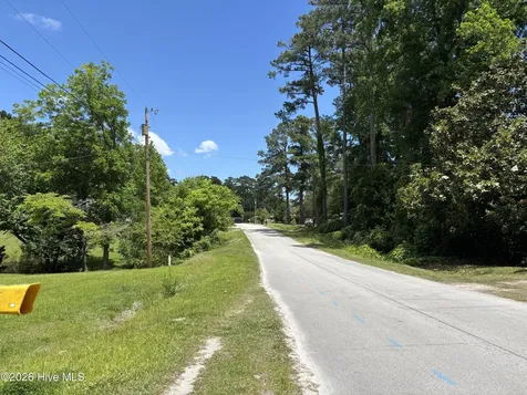 312 Neuse Cliffs Road New Bern NC 28560