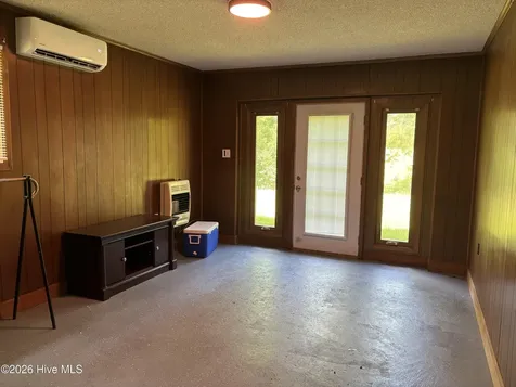 312 Neuse Cliffs Road New Bern NC 28560