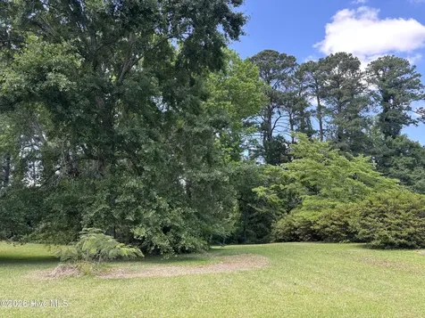 312 Neuse Cliffs Road New Bern NC 28560