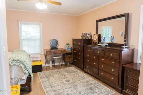 512 S Ashe Street Bladenboro NC 28320