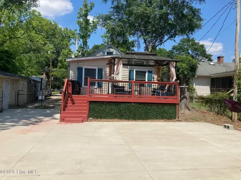 303 E 11th Street Washington NC 27889