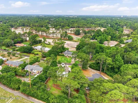 413 Robert E Lee Drive Wilmington NC 28412