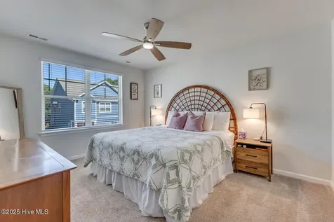 6531 Shark Tooth Trail Wilmington NC 28412