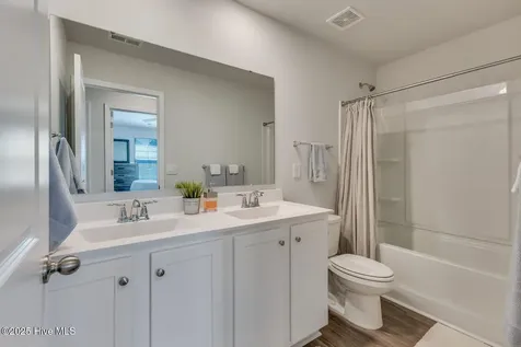 6531 Shark Tooth Trail Wilmington NC 28412
