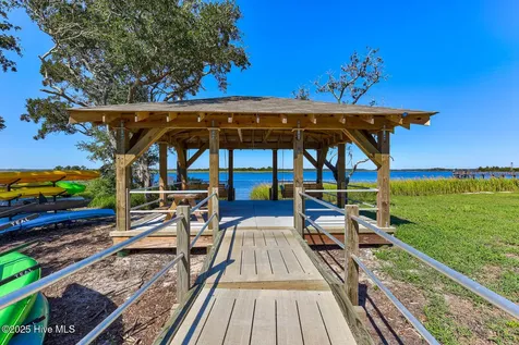 6531 Shark Tooth Trail Wilmington NC 28412