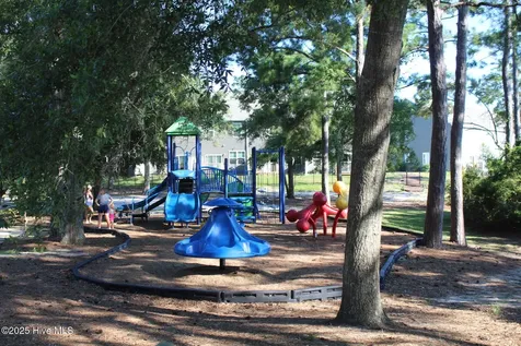 6531 Shark Tooth Trail Wilmington NC 28412
