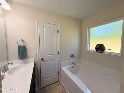305 Agatha Court Jacksonville NC 28540
