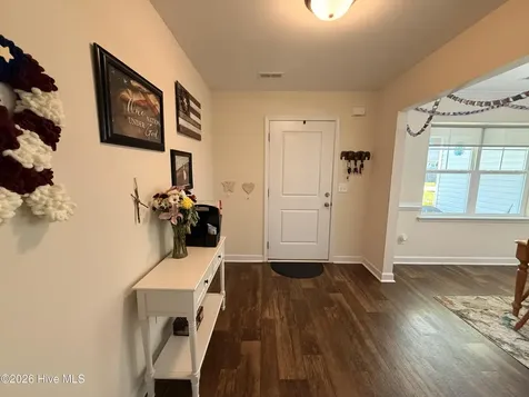 305 Agatha Court Jacksonville NC 28540
