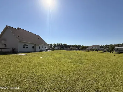 305 Agatha Court Jacksonville NC 28540