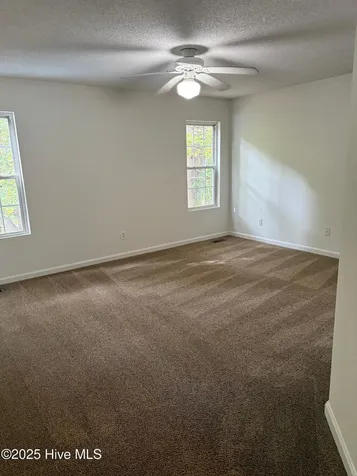 136 Kensington Way Aberdeen NC 28315