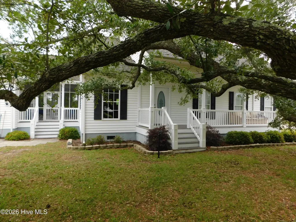 107 Beacon Street Harkers Island NC 28531