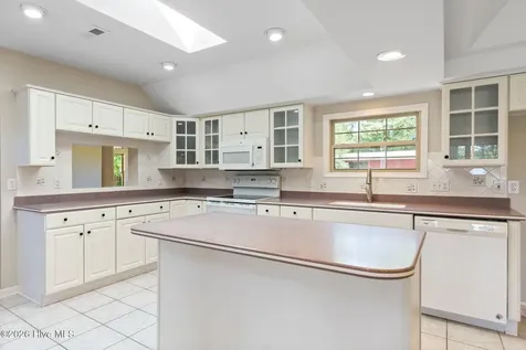 3907 Northeast Avenue Castle Hayne NC 28429